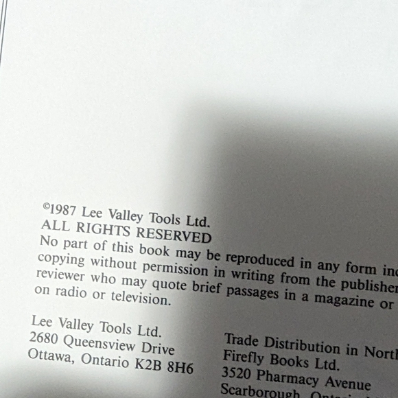 COPY - Lee Valley. Book. Homes & Interiors of the 1920. Restoration Guide. - Picture 4 of 15